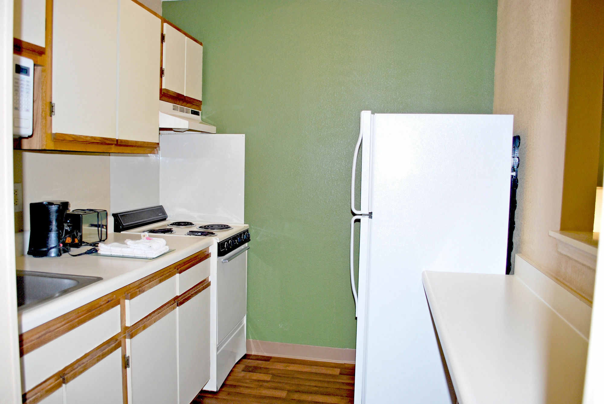 Welcome Suites Hazelwood Extended Stay Hotel Bagian luar foto